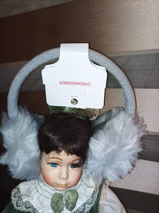 Nauszniki w kolorze szarym