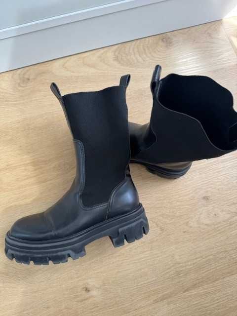 Botas pretas estilo Chunk - H&M