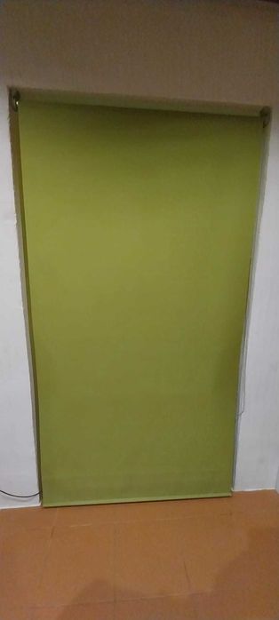 Estore de rolo verde