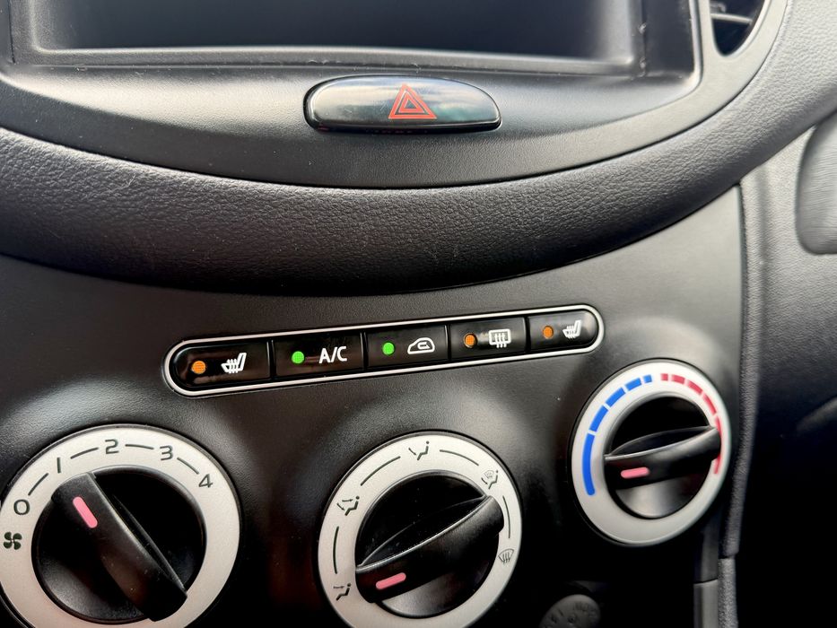 Hyundai i10 2008 автомат a/c