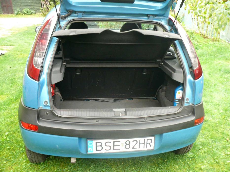Opel Corsa C 1.0 benzyna 2003