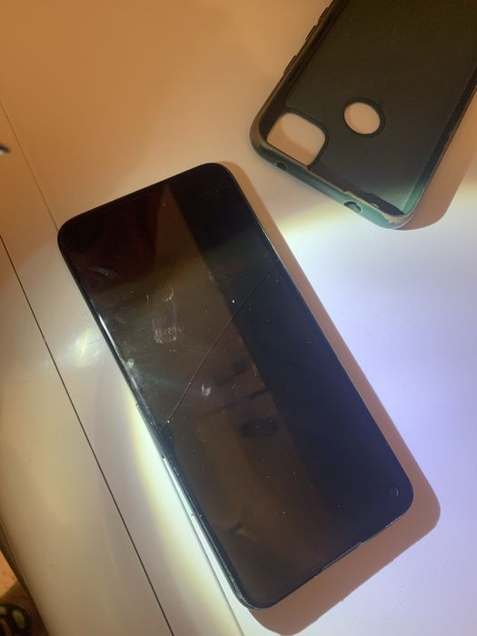 Google Pixel 4a на запчастини