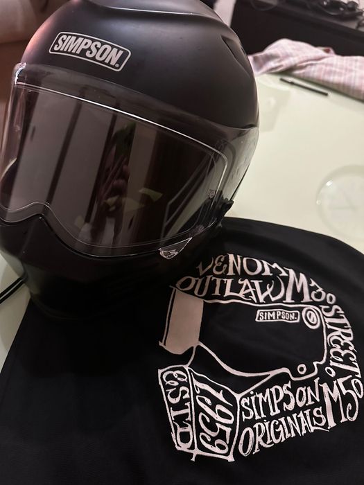 Capacete Simpson