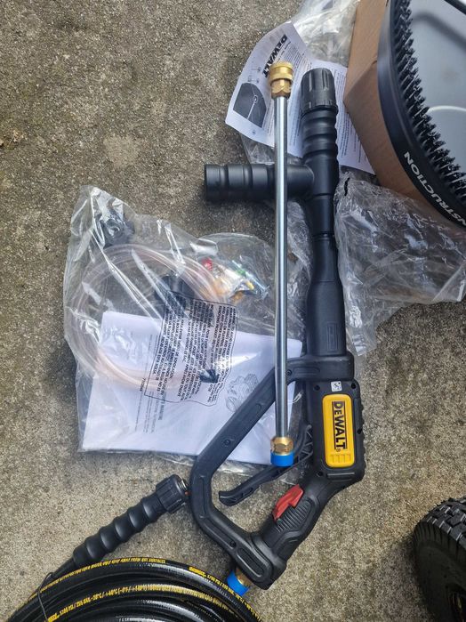 Kercher DeWalt spalinowy 3500 psi