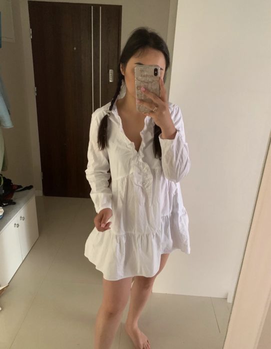 Zara biala sukienka oversize ciążowa falbany