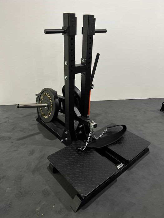Maszyna Belt Squat + Dip
