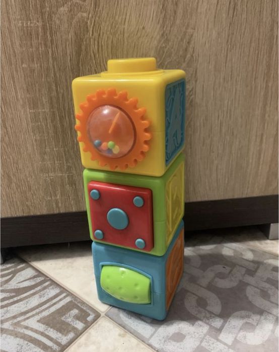 Розвиваючі кубики