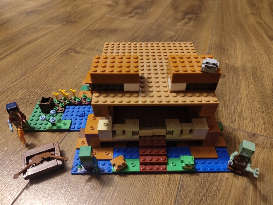 LEGO Minecraft żabi domek 21256