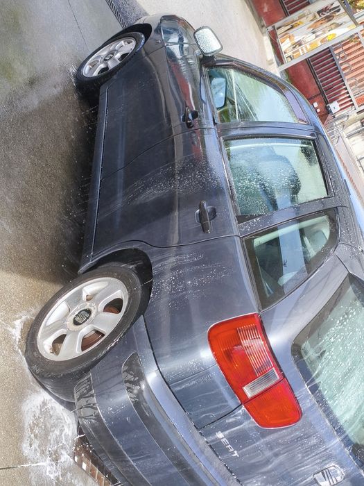 Seat Ibiza  apenas 151.000 km 1000+ registo não negociável