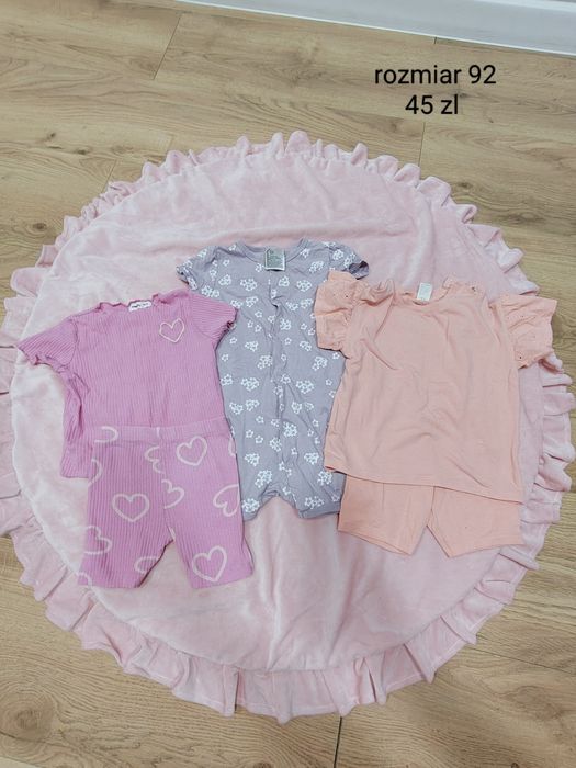 Komplet Ubrań na lato 92 hm