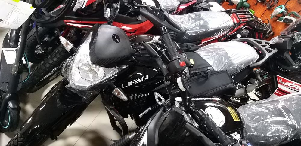 Мотоцикл LIFAN 2E