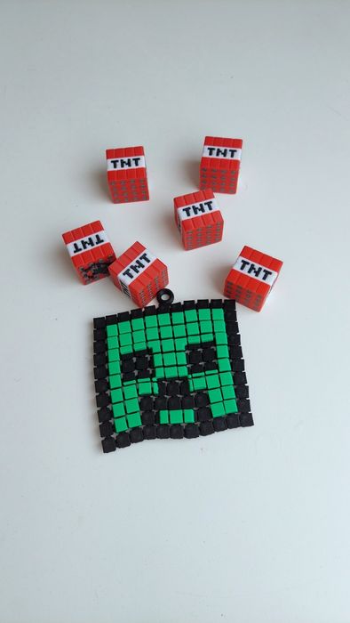 Меч Майнкрафт Кріпер Скелетон Ендермен ТнТ Бджола  Аксолотль