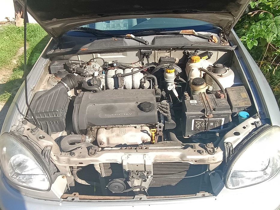 Daewoo Lanos 2000r LPG (na części lub do samodzielnej naprawy)