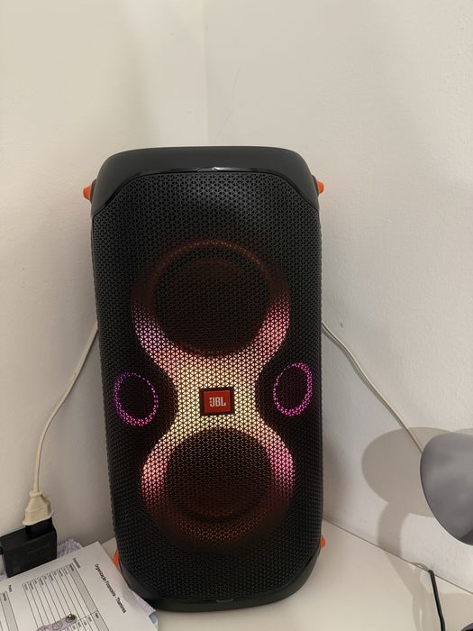 Jbl partybox como nova
