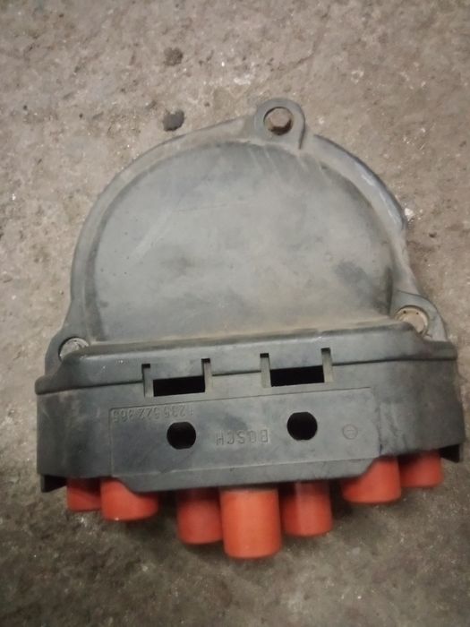 Крышка тоамплера BOSH m20 BMW