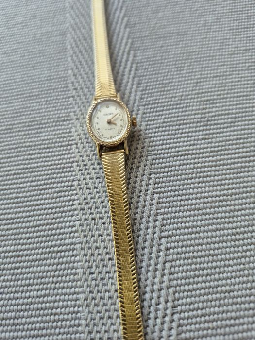 Śliczny stary zegarek mechaniczny Sekonda