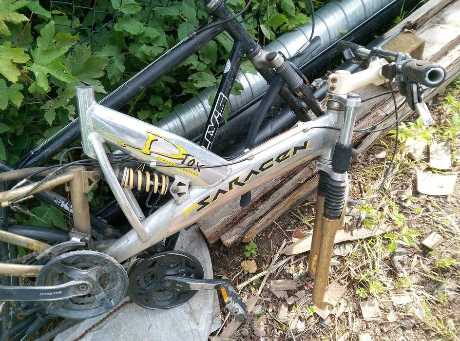 Rama + widelec Saracen Dh