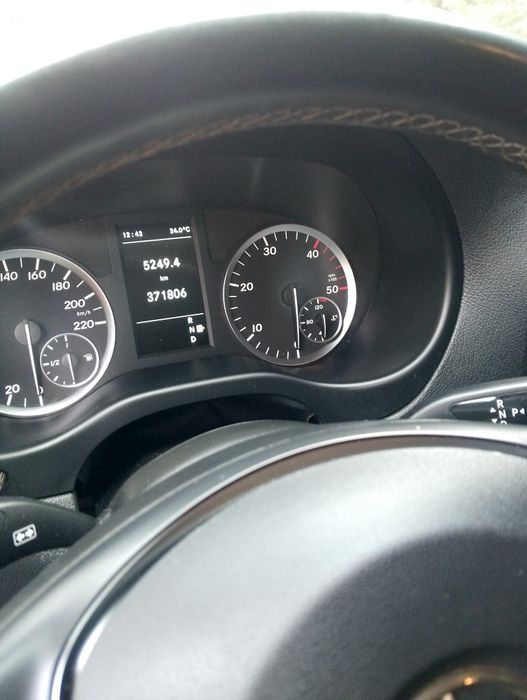 Mercedes Vito 447 5 osobowy automat  extra long