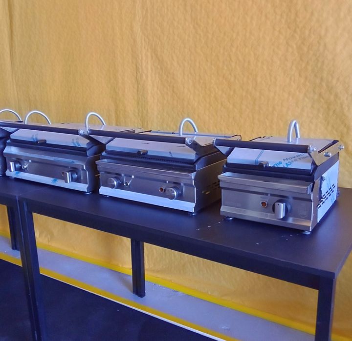 Grelhador/Tostadeira Elétrico e a Gás. Restauração