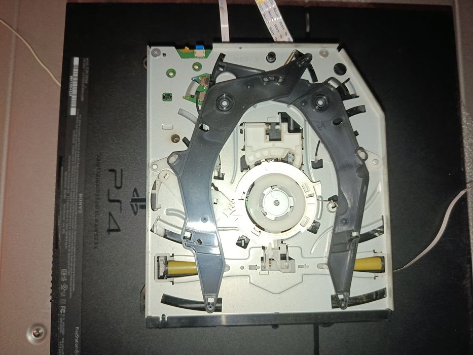 Продам запчасти на ps4 cuh-12xx