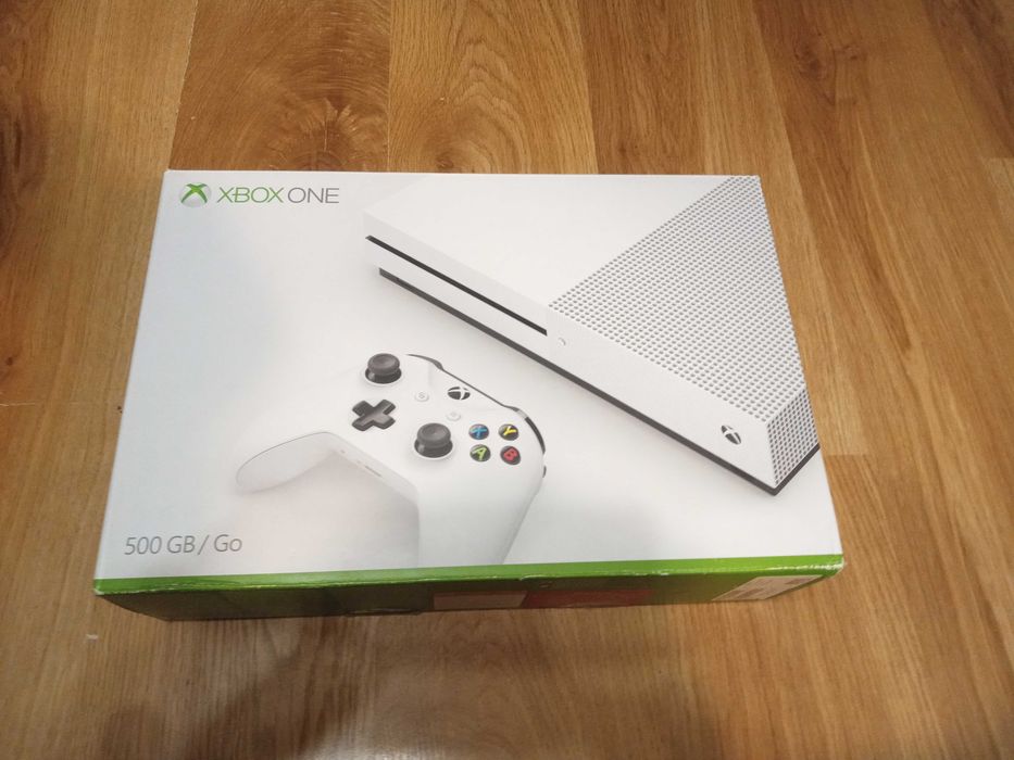 Xbox one S  Gratis Pad Sport White  Oryginalna Plomba