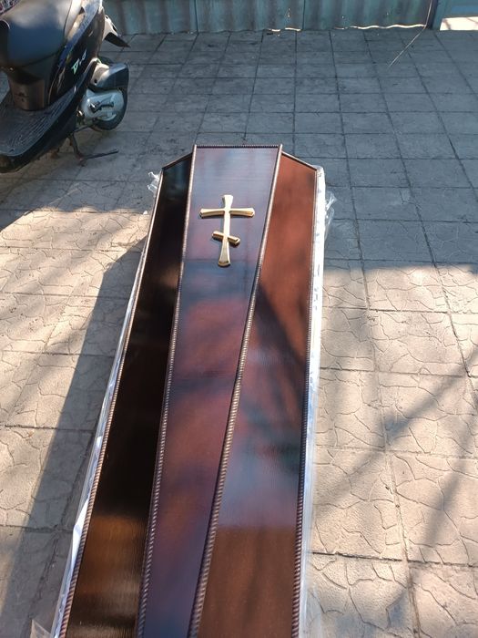 Ритуальні послуги  ,атрибутика ,катофалк,