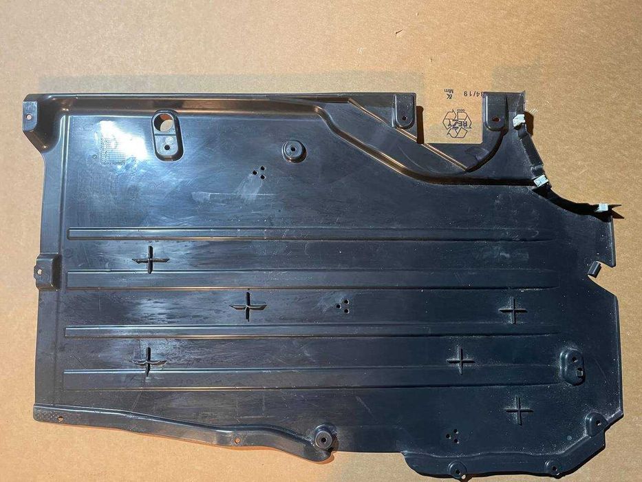 BMW X5 X6 X7 g05 g06 g07 Пластики / захист днища в наявності Львів