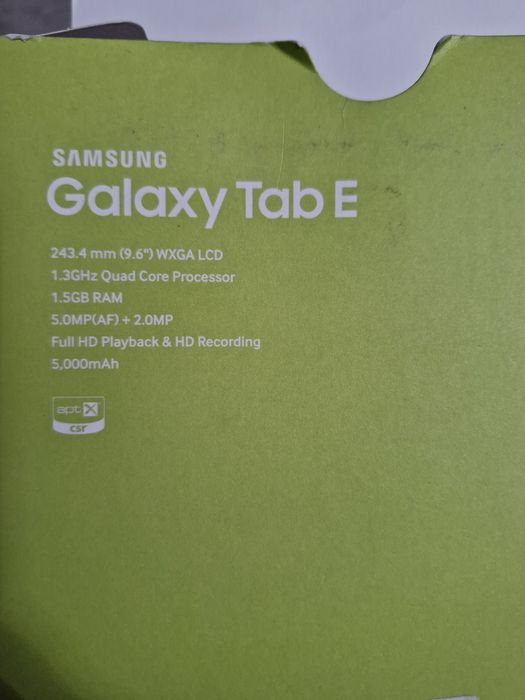 Планшет Samsung Galaxy Tab E 9.6 SM-T561 3G 8Gb Gold Brown