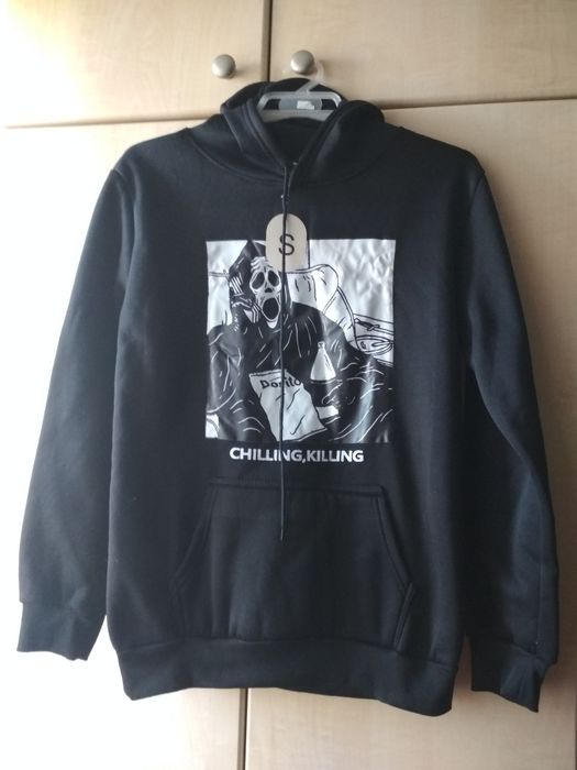 Sweter bluza z kapturem S dla nastolatków z metką.