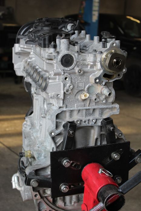 Silnik B4204T27 B4204T56 B4204T29 T4 T5 T6 T8