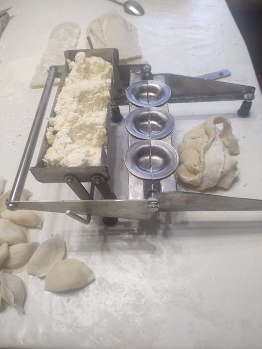 Форма для лепки вареников