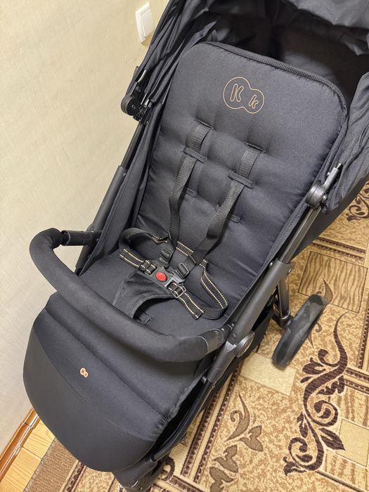 Прогулянкова коляска Kinderkraft Trig3
