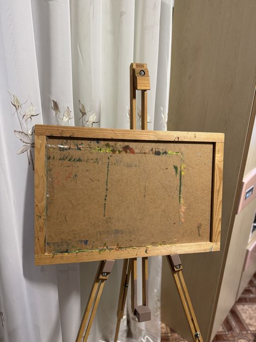 Мольберт для малювання