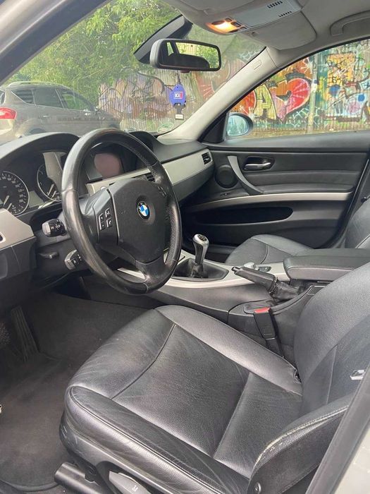 BMW 320d E91 2006r M47