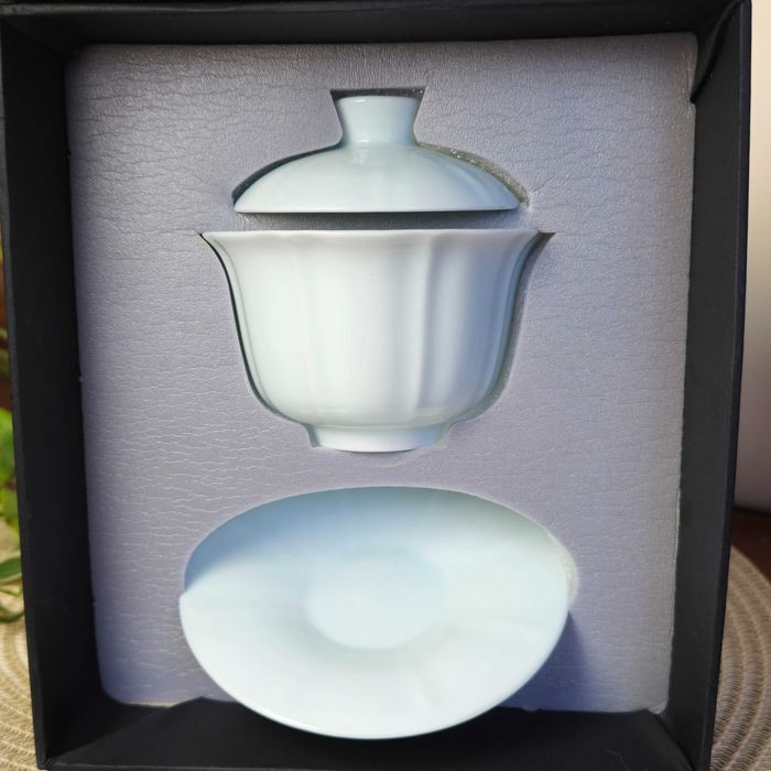 Гайвань порцелянова 130мл +❱ біла класична ❰+ в бірюзовій коробці