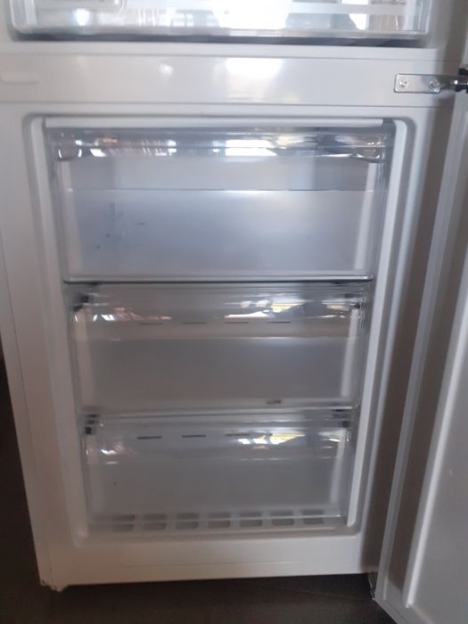 Vende-se  Figorifico