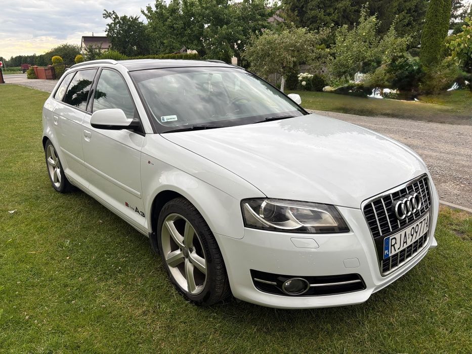 Audi A3 Sportback/S-Line/1,6 Diesel