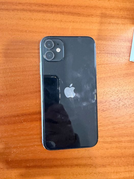 iPhone 11 bom estado