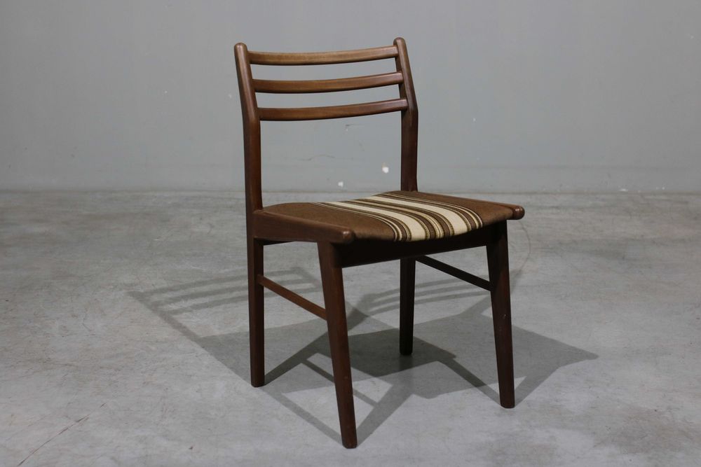 Conjunto de 6 cadeiras da década de 1950/60 em teca