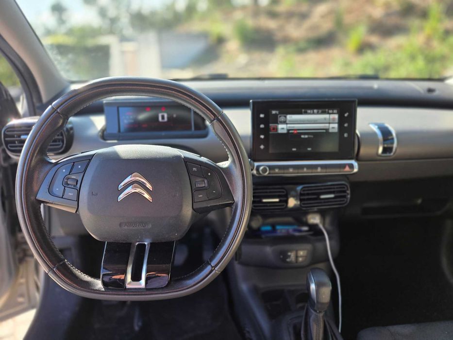 Citroën C4 Cactus 1.2 PureTech 110 Automático