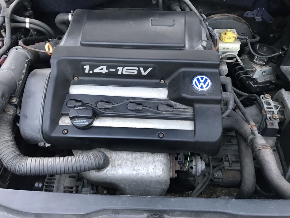 Golfe 4 (1.4 gasolina ano 1999