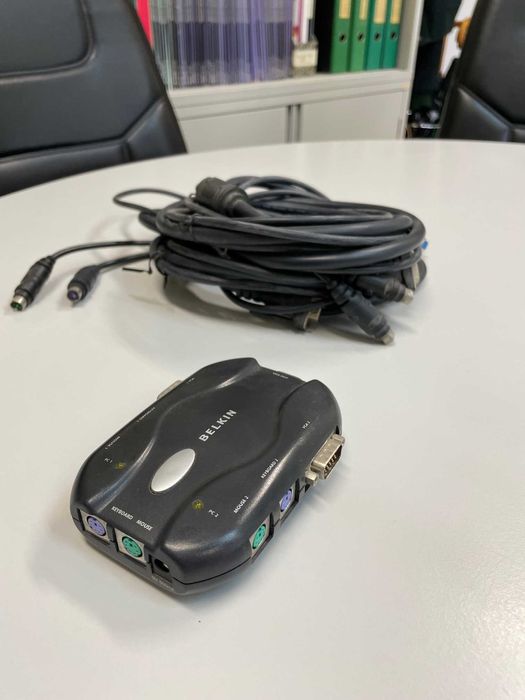 KVM Belkin VGA and PS/264283847447042122