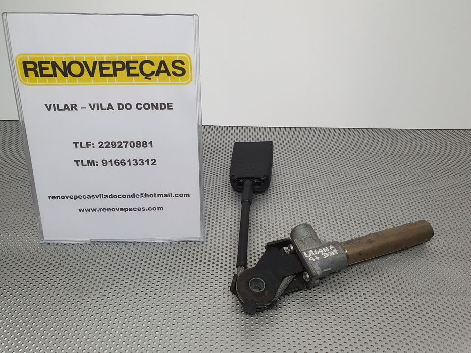 Encaixe de cinto frente direito RENAULT Laguna I (B56_, 556_)