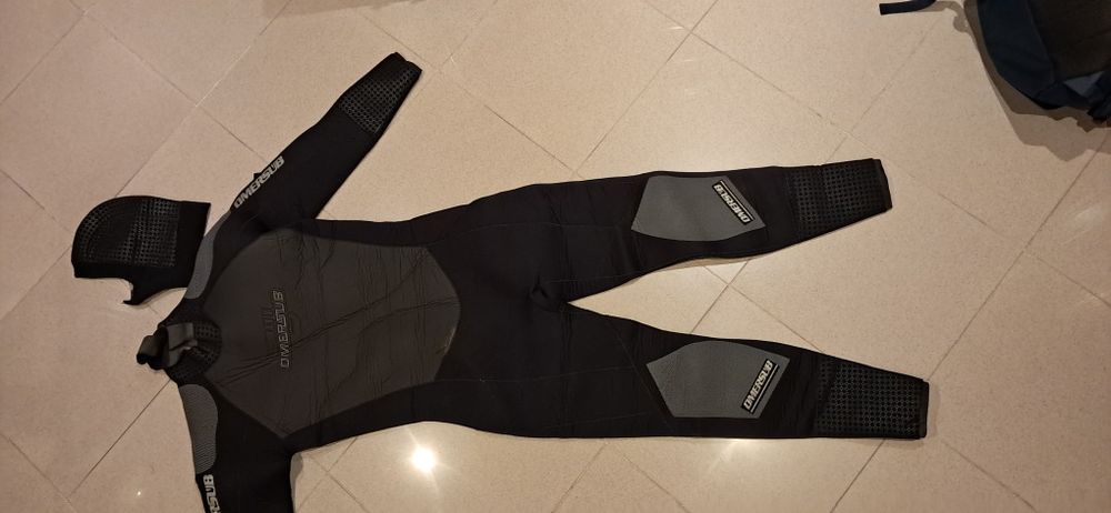 Fato mergulho Omersub Blackmoon