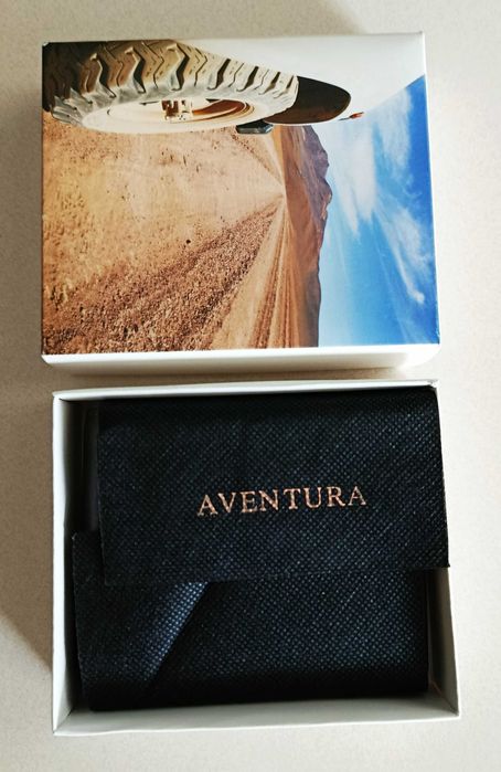 Carteira  "Aventura" , em couro genuíno, para amantes do 4x4