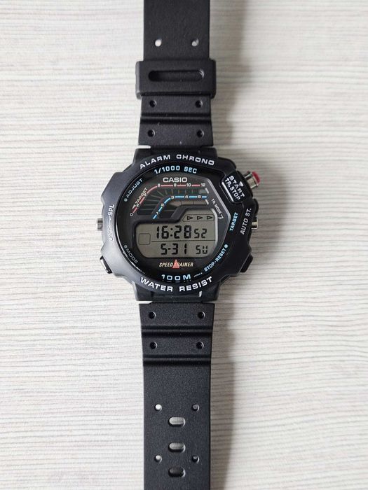 Vintage Casio STR-1000 z okolo 1990 - NOS - czarna wersja