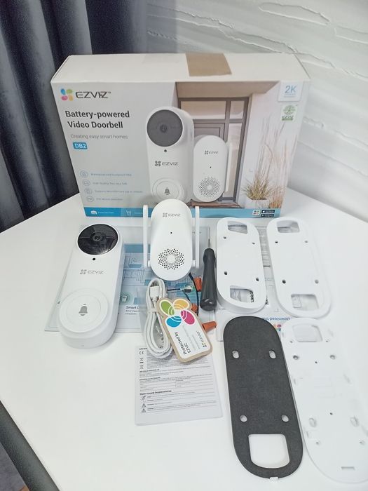 EZVIZ CP4, Вiдеоглазок/дзвінок, нічне бач, датч. руху.