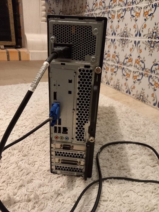 Desctop Lenovo E73