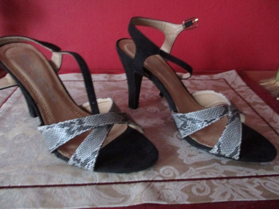Buty Studio London 37