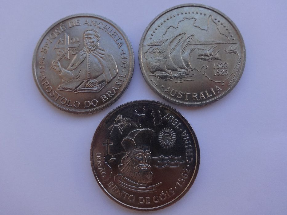 Moedas 200$00 Comemorativas não circuladas